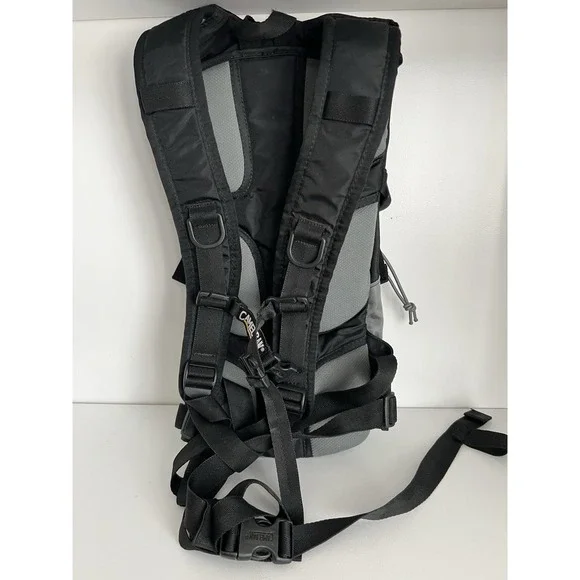 Camelbak Mini M.U.L.E Hydration Backpack Black And Grey - Picture 4 of 5